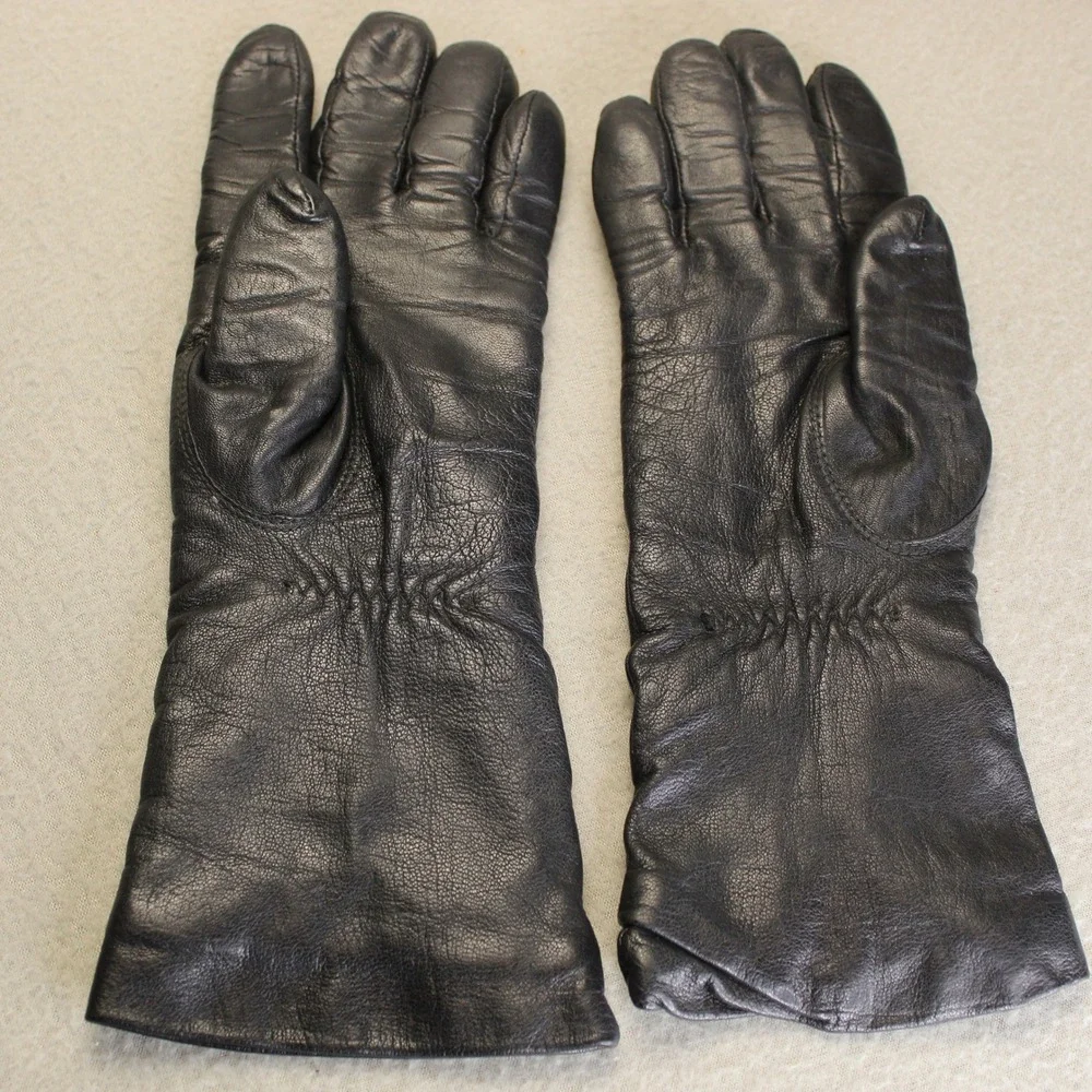 Unbranded Gloves Womens M Black Leather Knit Lined Gauntlet Winter Chic Classic